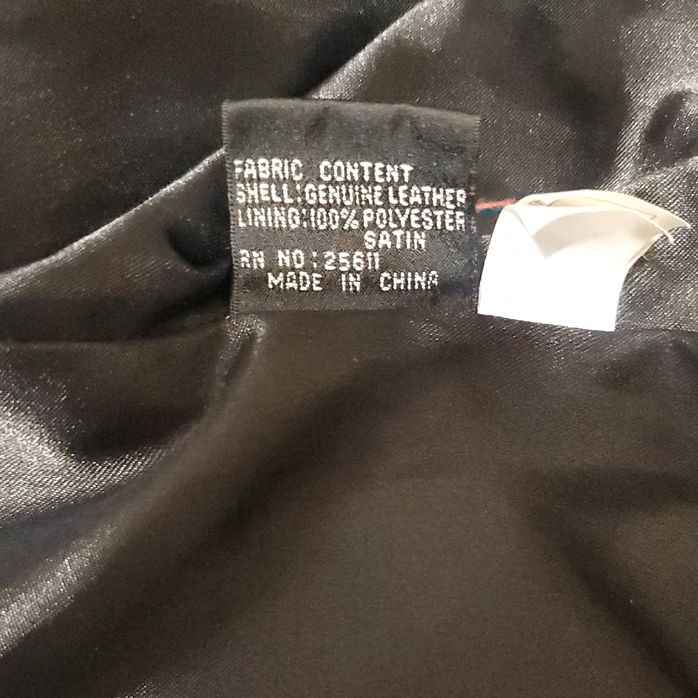Guess Women's Black Genuine Leather Zip Jacket With Zippered Chest Pockets - Picture 4 of 16